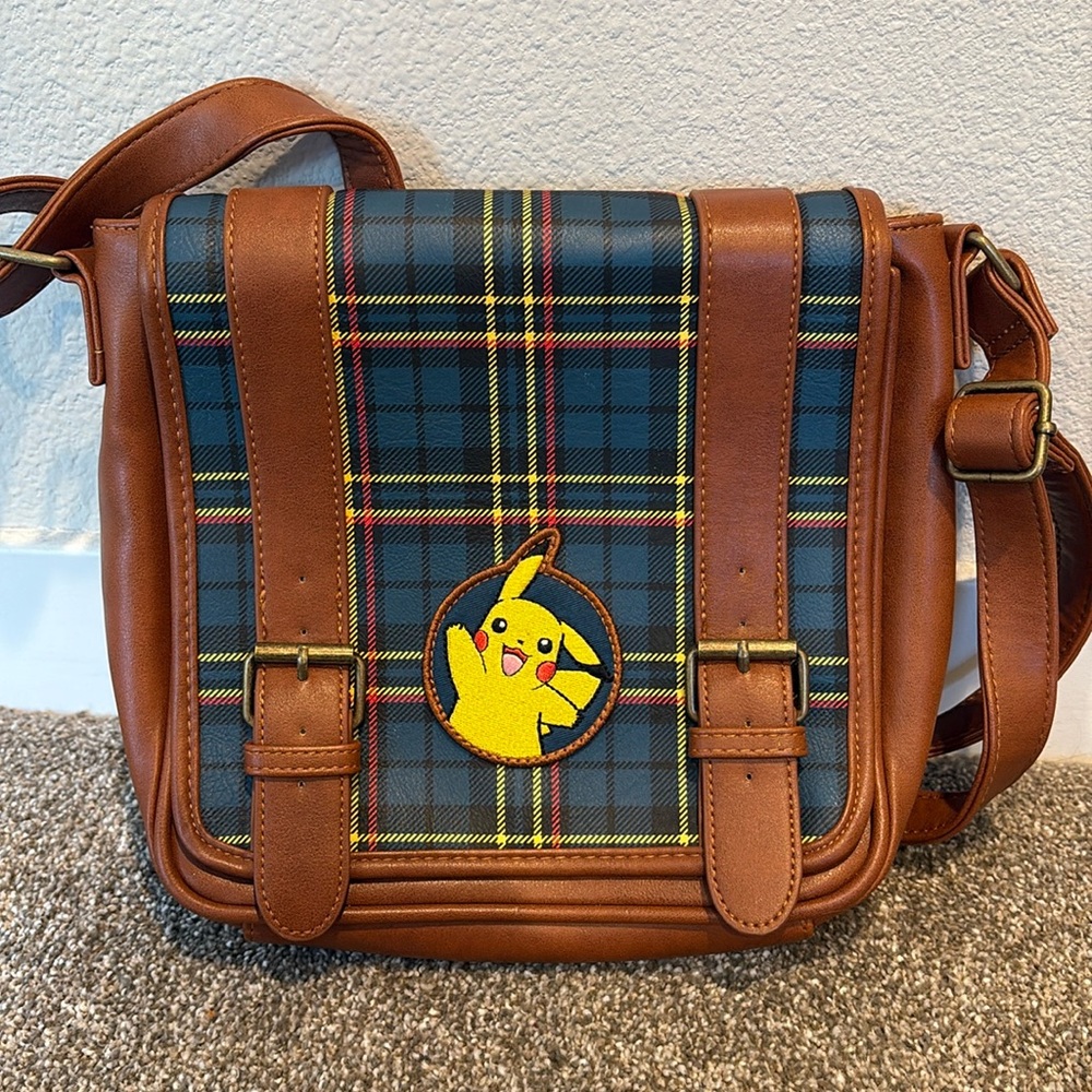 Like New! Loungefly Pokémon Pikachu Plaid Crossbody Purse 💙 🤎 ⚡️